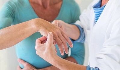 Awọn iyatọ akọkọ ti arthritis ati arthrosis